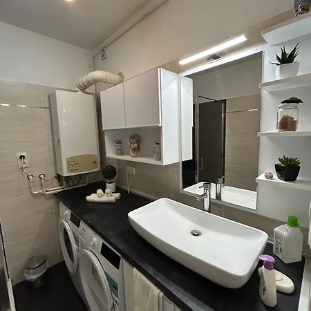 Golden On The 3rd Floor