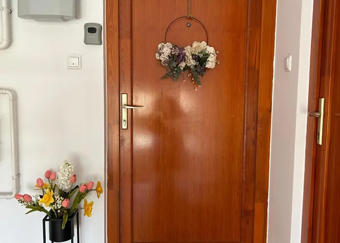 Golden On The 3rd Floor